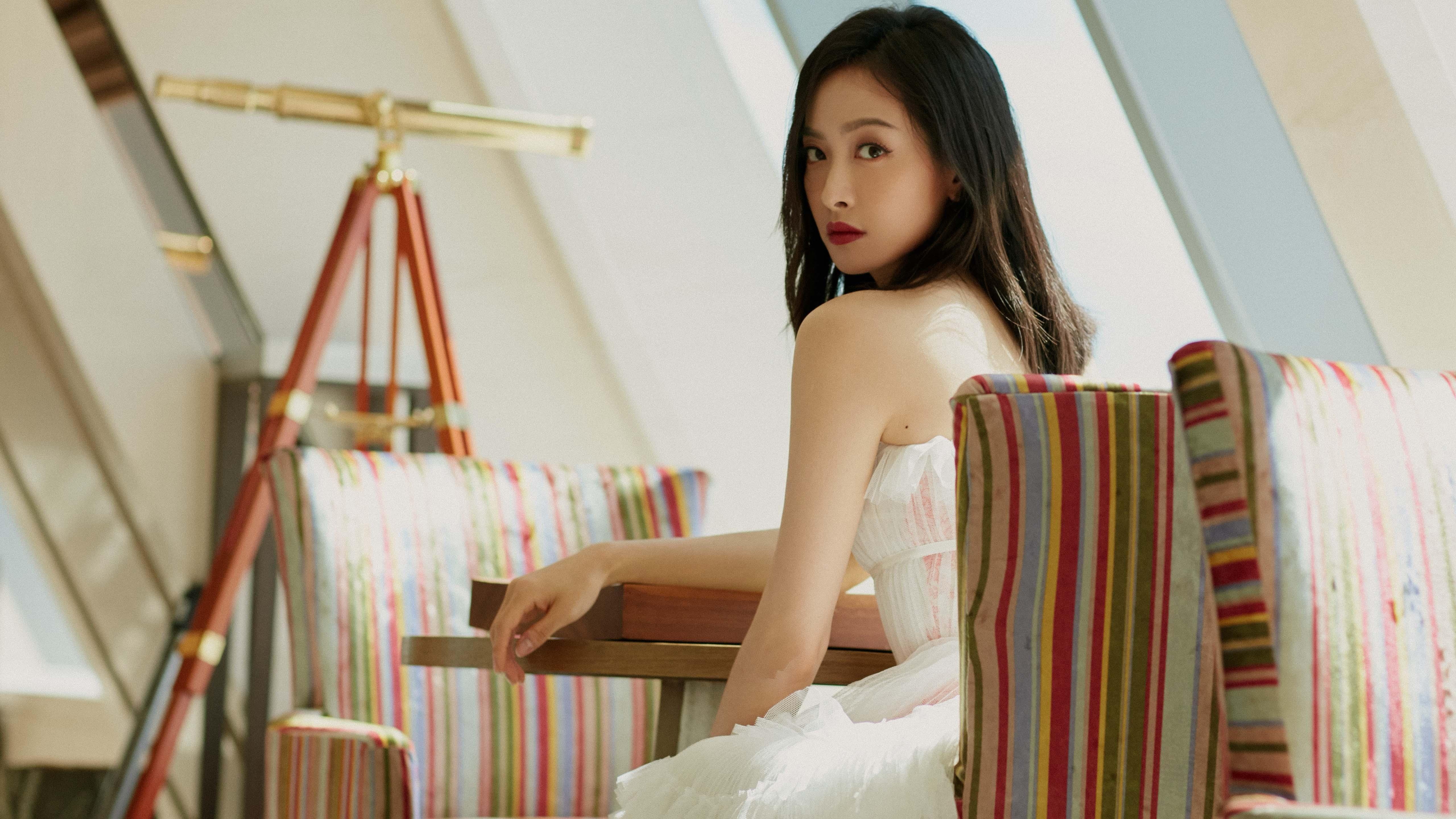 b体育娱乐-李冰洁冲刺阶段表现令人惊艳，李冰洁训练视频