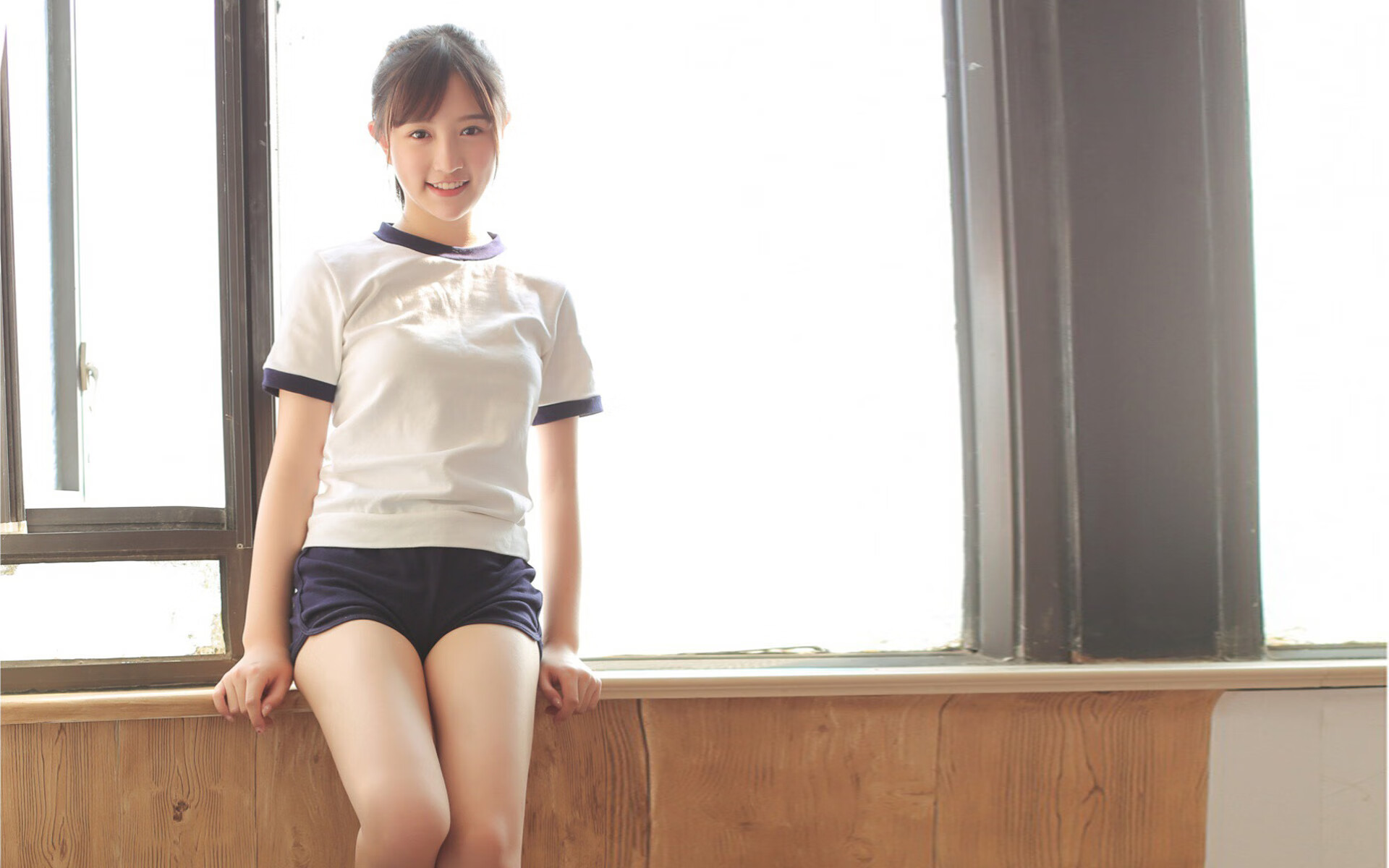 B体育网页版登录-跳水动作精准突尼斯收获信心，小娃脸一边大一边小